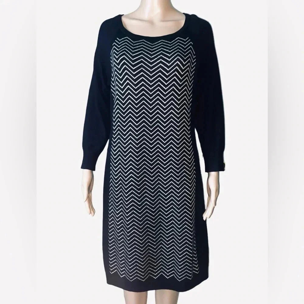 Apt 9 Black and Gold Zigzag Patterned Sweater Dress Size L, 3/4 Sleeves